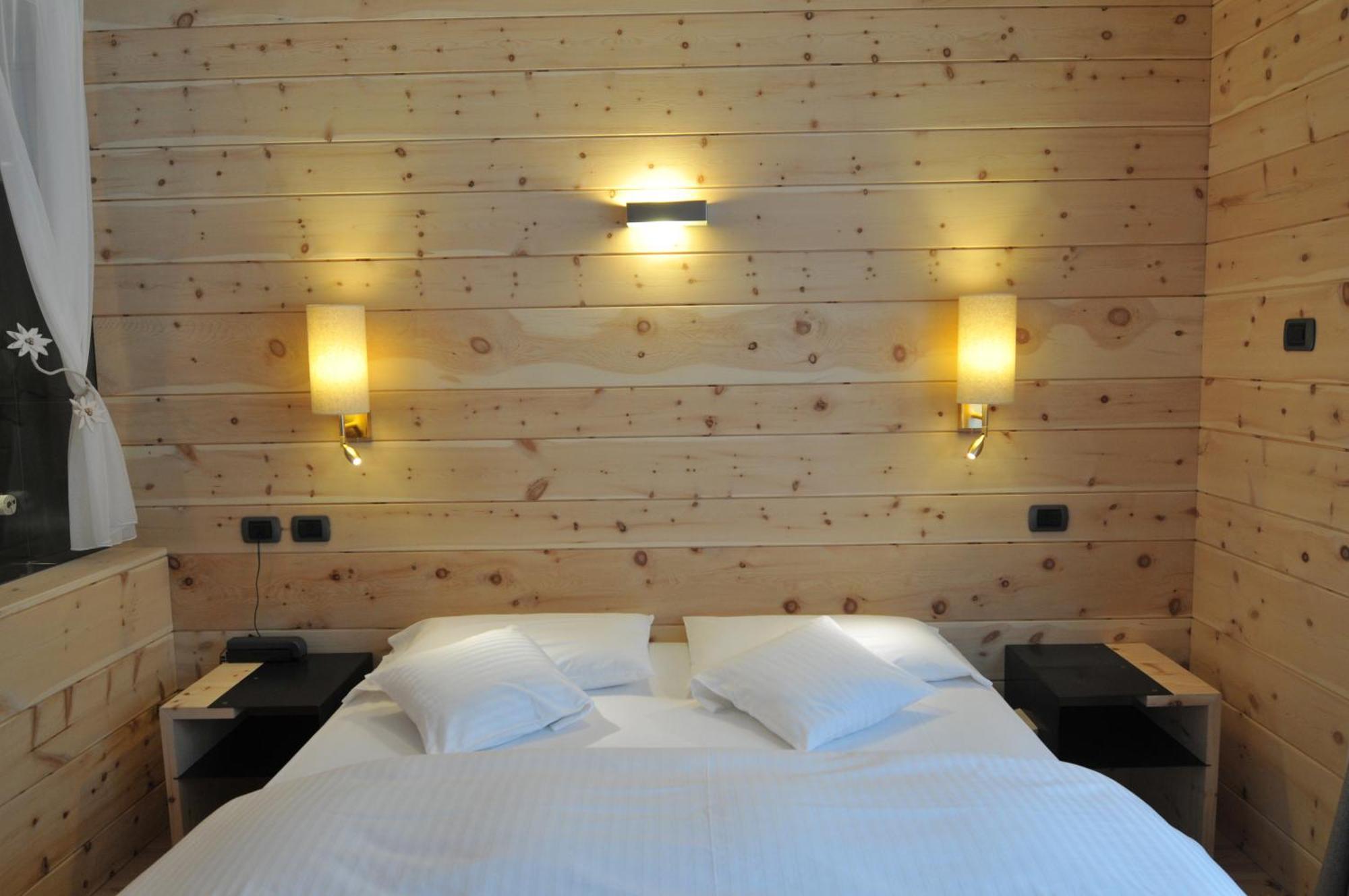 Chalet Laura Lodge Hotel Madonna Εξωτερικό φωτογραφία