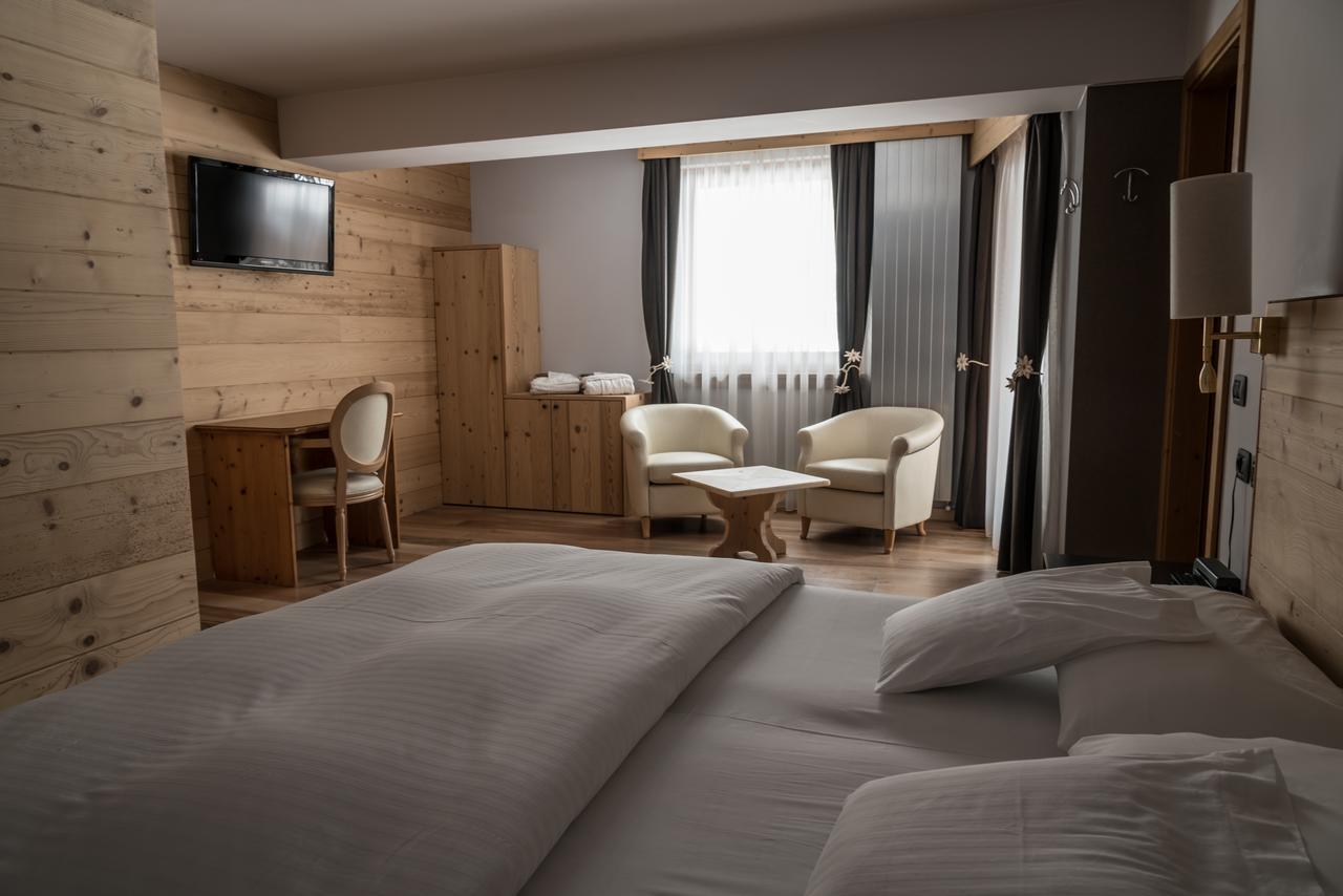 Chalet Laura Lodge Hotel Madonna Εξωτερικό φωτογραφία